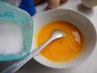 鸡蛋煎粽子的做法步骤3