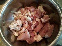 咸蛋黄肉粽的做法步骤1