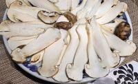 清蒸香格里拉顶级松茸的做法步骤5
