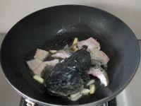 澳斑鱼头炖豆腐的做法步骤6